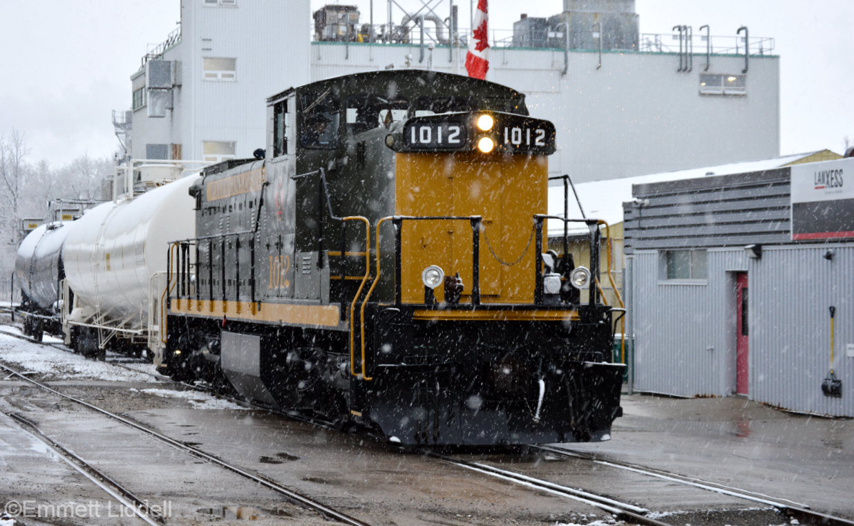 Railpictures.ca Emmett Liddell Photo On the fourth day of the