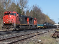 CN 2500 leads train A435 at Copetown on a lovely Thursday evening.