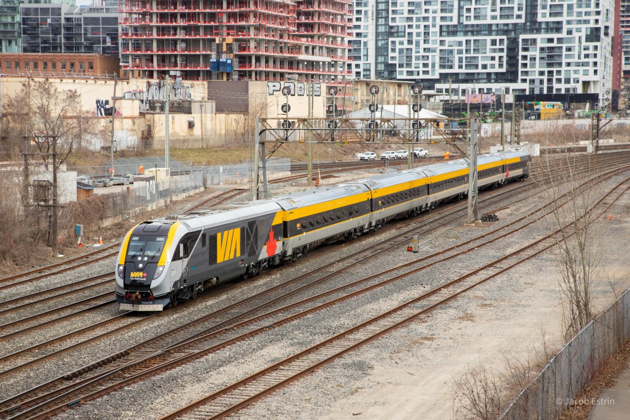 VIA 2201 West on it's first solo trip to Toronto is seen exiting the USRC destined for VIA's Toronto Maintenance centre.