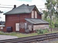 <br>
<br>
   CNoR 1906 built Duncan Ontario, CNoR Mile 11.1 located at the Leaside Spur junction.
<br>
<br>
   Renamed Oriole by the CNR in 1923, this station was replaced by a new CNR Oriole station (until 1978) at Mile 11.3 Bala Subdivision ( to the north), and at that time the imaged building was re-purposed as a Sectionman's dwelling.  
<br>
<br>
   Amazing this building existed until April 7, 1987  then demolished by Temperman & Sons
<br>
<br>
    And  look closely the bird house is on the far side of the hydro pole – the picnic table is just out of the pic on the left beside the evergreen tree – and per google maps it appears that the willow tree remains in place.
<br>
<br>
  At CNoR mile 11.1, near CNR Oriole, June 29, 1986 Kodachrome by S.Danko
<br>
<br>
   Interesting:  
<br>
<br> 
 The CNoR  Leaside Spur built to access the O & Q at CPR Donlands mile 204.8 Belleville sub (east of Leaside), and also to connect with the future (at time of construction) 1919 built CNoR Leaside Shops ( immediately north of O&Q Leaside).
<br>
<br>
  In Leaside the CNoR main locomotive shop building, a 12 railway stall building (92 x 46 meters ) is in situ, re-purposed as commercial space and today is occupied by a supermarket. 
<br>
<br>
   CNoR Duncan south side view by AWM nine months later:
<br>
<br>
     <a href="http://www.railpictures.ca/?attachment_id=  38448 ">  March 15, 1987 </a>
<br>
<br>

