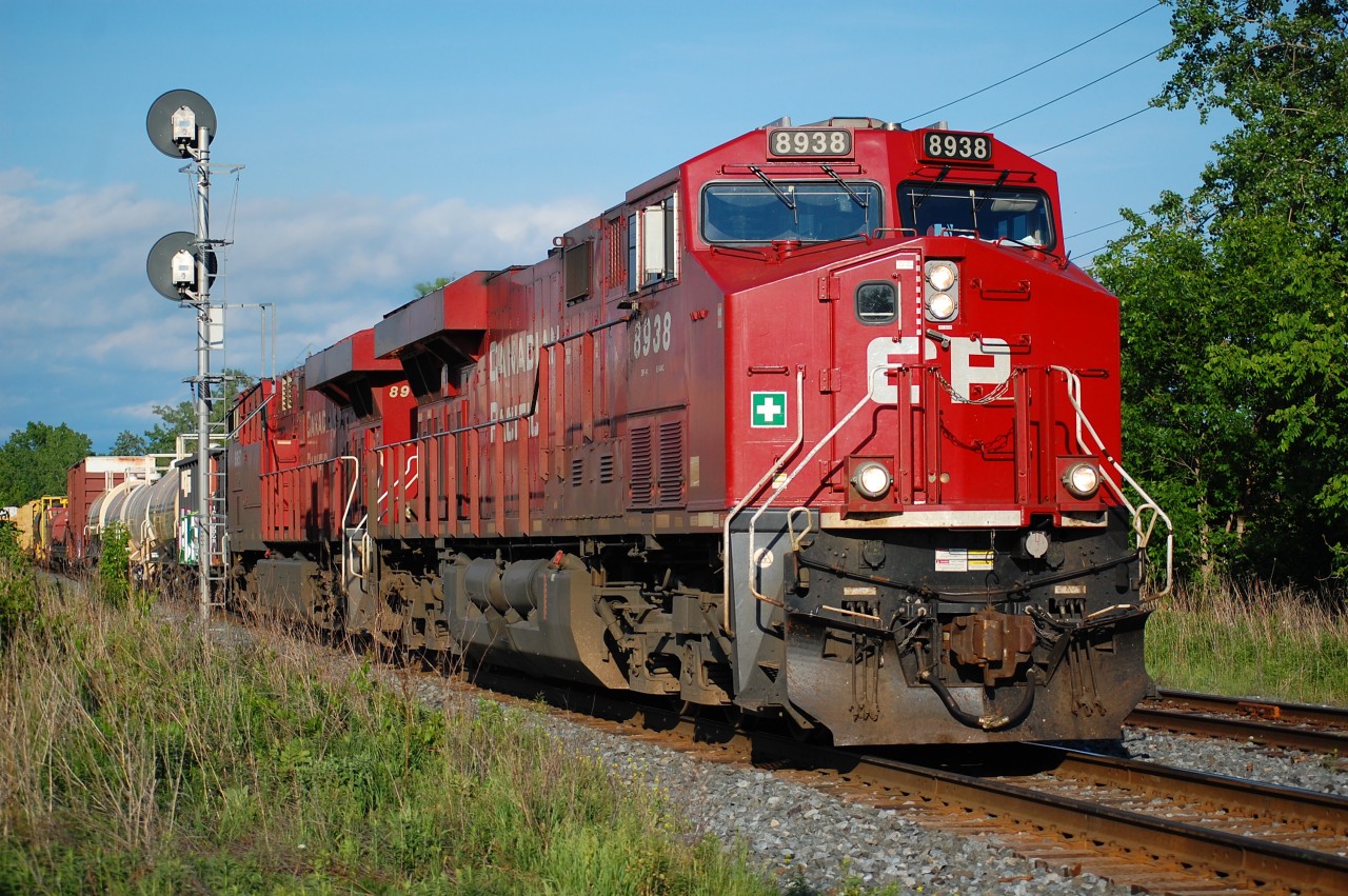 Westbound CP ES44AC 8938 leads a Manifest train on the CP Belleville Sub