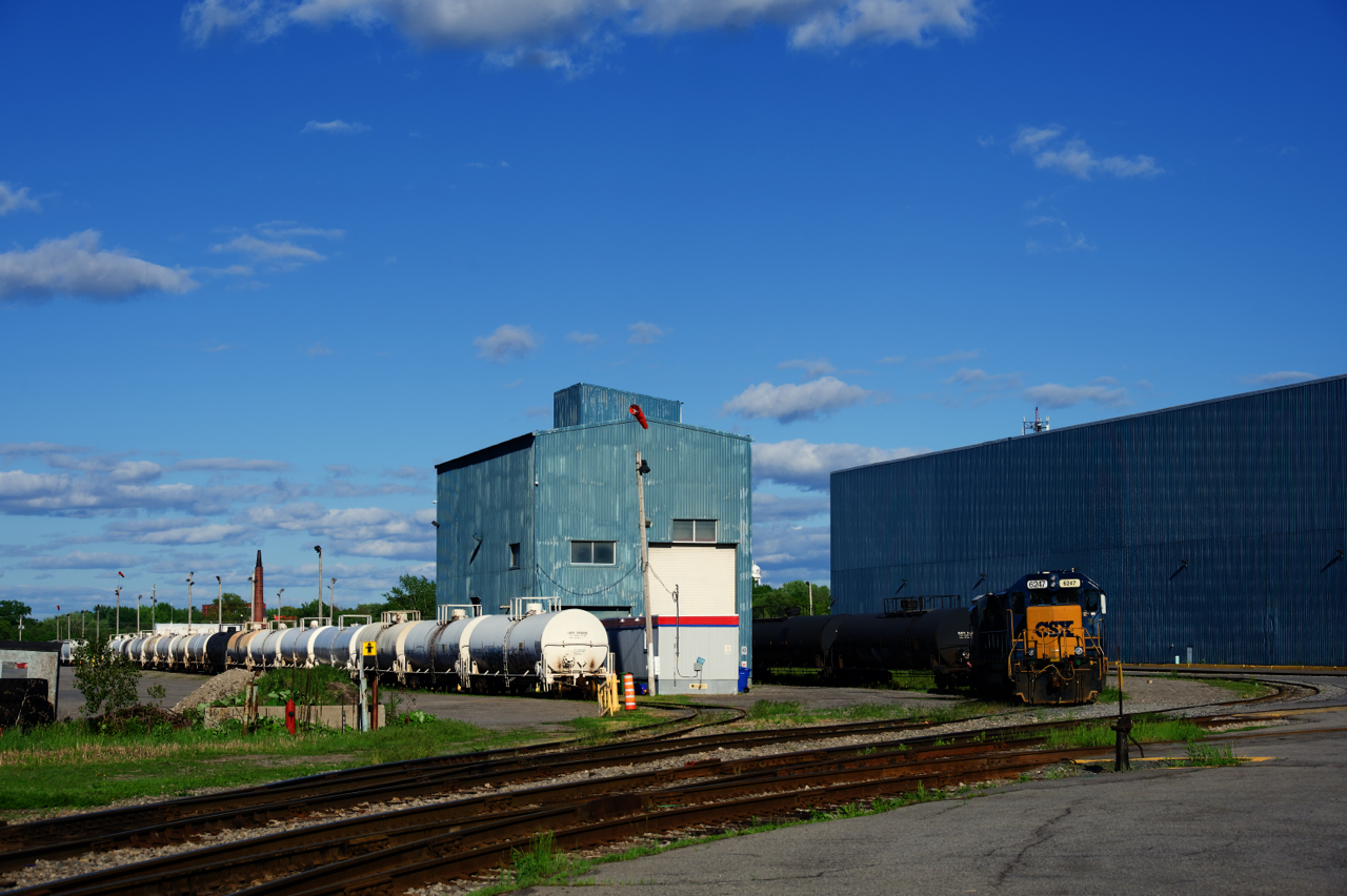 The local power lays over in the Transflo Yard in Beauharnois on a Saturday afternoon.