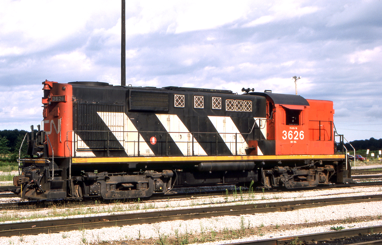 CN 3626 is in Toronto on August 3, 1986.