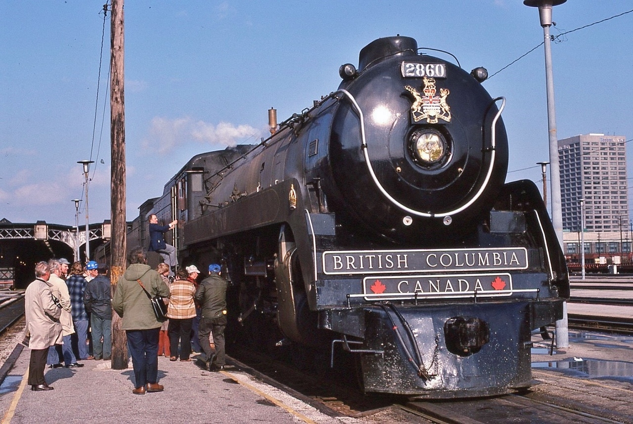 Twenty three years before CPR Hudson 2816 made a re-appearance, the 1978 Royal Hudson "Discover British Columbia" Tour steamed into Toronto Union Depot on April 11, 1978

  
  BCR 2860 at the Toronto Union platform, April 11, 1978 Kodachrome by S.Danko

  
  Note: yes, 2860 rolled down the Don Branch, CP Rail Belleville subdivision miles 206 to 209.6


   more Royal Hudson
 

       Regal