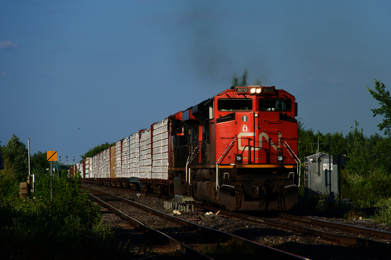 A high headlight SD70M-2 leads CN X377 by the hot box detector at MP 29.2 of CN's Kingston Sub.