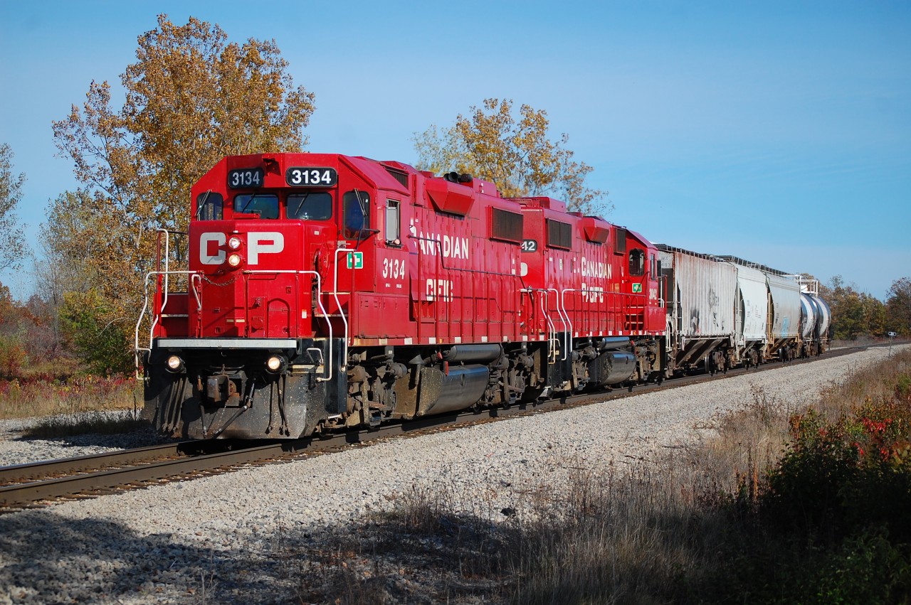 TE11 returns back to Welland from Southern Yard