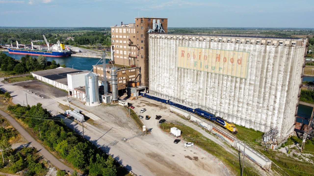 The ONR Handmaids Tale Special is pictured backing in to the compound at the Robin Hood Flour mill in Port Colborne.