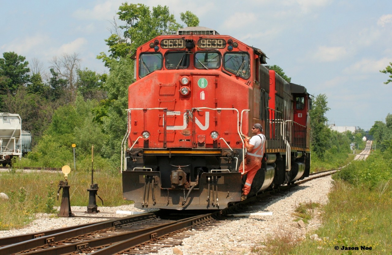 CN L568 with 9449 and 9639 is seen having just completed a complete switch of the WestRock of Canada facility on the North Spur by Royal Road in the namesake Royal City.