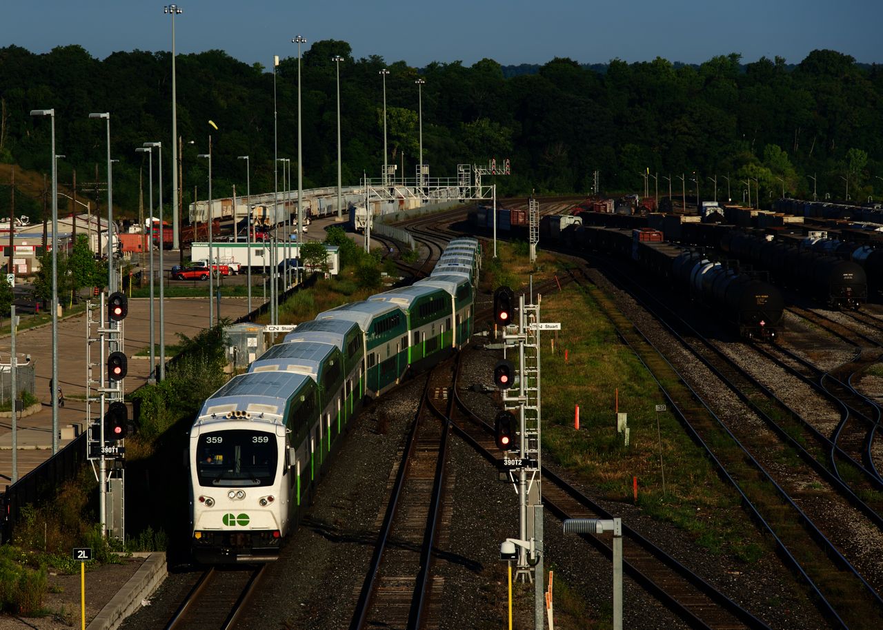 GO 1705 is about to arrive at West Harbour Station as it passes CN's Stuart Street Yard. In not too long it will head back to Toronto as GO 1710. This station is fairly new; it opened in 2015.