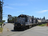 SRY 110 Passes Milton Street