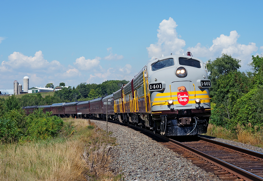 Hot Shot on the High Iron

The CP Business Train has a clear shot to Smith Falls as they roll through Newcastle on this hot August afternoon.