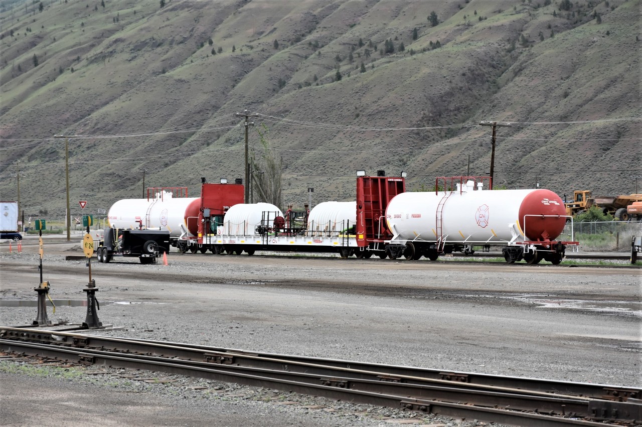 Railpictures.ca Paul O'Shell Photo I had stepped of VIA 1 at