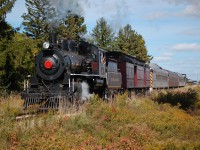WCRX 9 heads southbound at St. Jacobs at Mile 7.80 CN Waterloo Spur on Oct 10/2022.