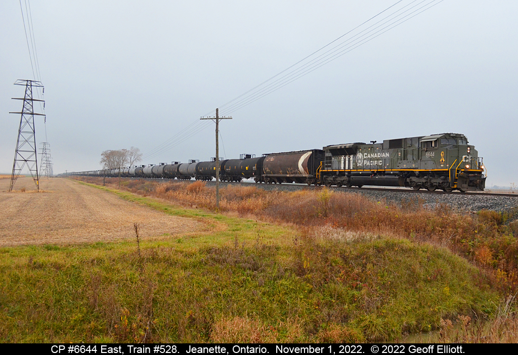 The weather for the Allied Forces on D-Day was not ideal.  Overcast, rough seas and fog made it hard for the landing craft and Soldiers to navigate the obstacles approaching the beaches.  I guess it's appropriate that for today's approaching CP Train #528, with the D-Day tribute unit #6644 on point, 'less than ideal' weather conditions prevail as well.  Thankfully, for all those that gave on D-Day, I have the freedom to go out and do what I enjoy regardless of the weather conditions.  Thank You to all that serve to protect our Freedoms and remember those that gave the ultimate sacrifice as November 11th approaches.