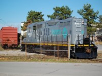 Captured: LDSX GP9 4003 parked in St. Catharines on the customer siding on lunch break. 
