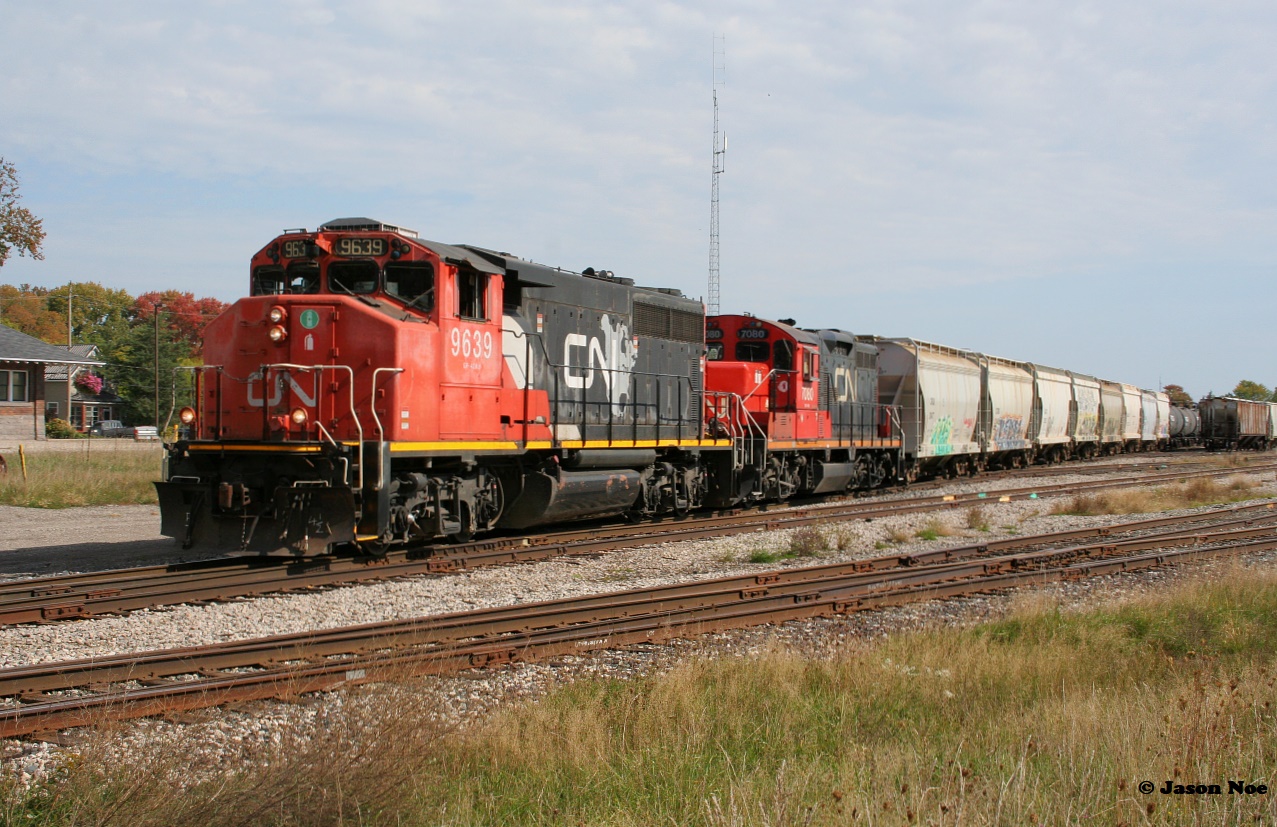 CN L568 switches at Stratford yard with 9639 and 7080 before departing west with three cars for Kelly’s on the Guelph Subdivision. October 2, 2021.