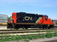 CN GP9RM 7073 was assigned at Dain NS/CN Intermodal Yard in 1998. 