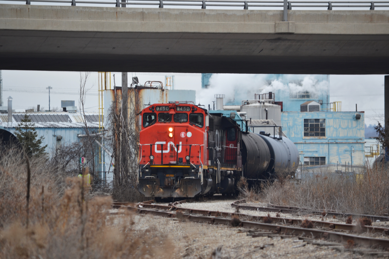 With Solenis having resumed receiving tank cars once again and usually being worked on Sunday on 554's return from Oakville, I headed out hoping to find them working the wye. Thankfully, having to move four cars around to pull empties, it gave some ok photo angles as they had to pull far enough up what is left of the Beach Sub. The weather this day made it rather mediocre, but knowing any other time of the year, the sun would have been less than ideal anyways.