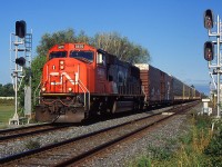 Back when CN ran 230/231 between Oakville and Buffalo daily as a Ford train, CN SD75I 5676 passed through the plant at Glenridge approaching Seaway on the south track of the CN Grimsby Sub.