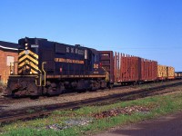 CBNS 3842 switching at Sydney Yard. All this area is gone.