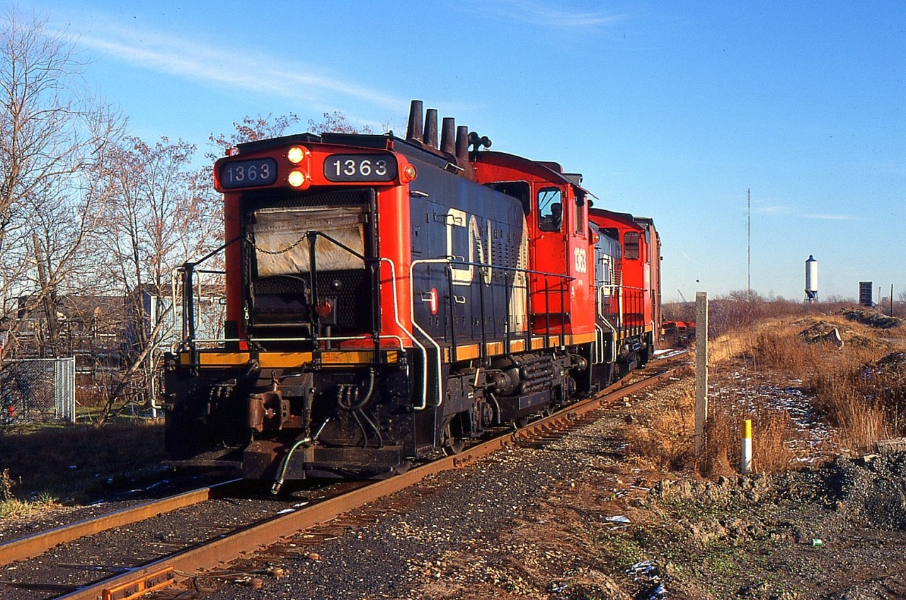 CN 549 switches Newman just east of Glendadale Ave.