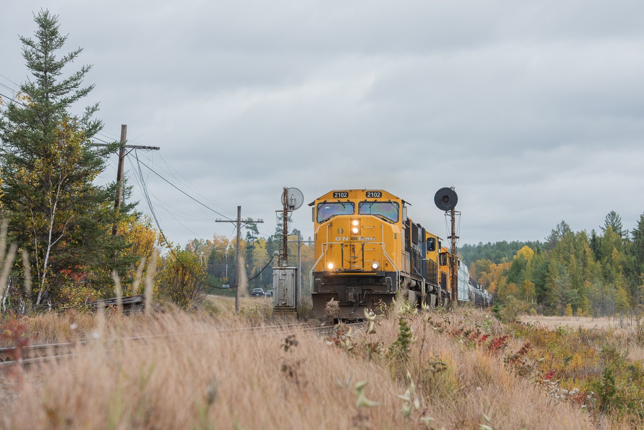For the second week of my fall adventures I ventured over to the Ontario Northland. Here ONR's most photographed train 214 heads south from Englehart to North Bay. Passing some defunct searchlight signals. With talk of the Northlander returning and adding another train to the line it's a wonder if these will ever make a comeback.