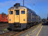 VIA 6250 arrived at Sudbury station and soon be departing for White River.