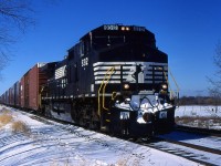 NS 328 with C40-9W 9312 approaching Merritton on the CN Grimsby Sub, this location is now a Control Point known as Glenridge.