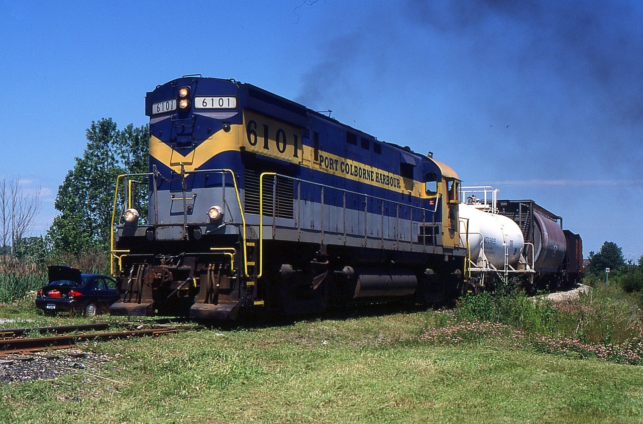 PCHR 6101 Southbound approaching Hwy 406 on the Canal Sub.