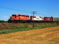 CP 5774 West approached Melrose on the CP Windsor Sub back in 2002.