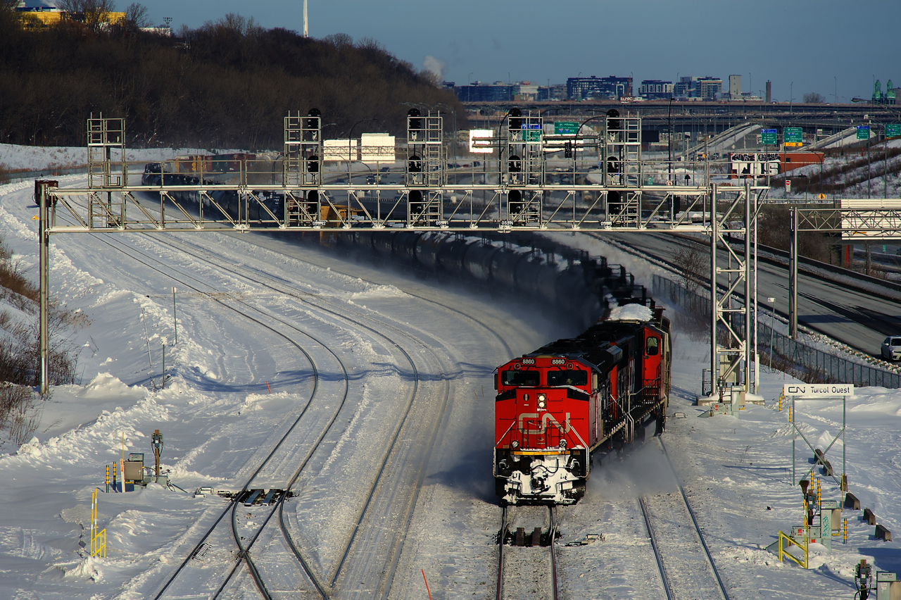 CN 323 is returning back from Vermont a day later than usual as it crosses over at Turcot Ouest.