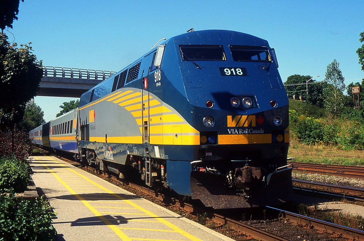 VIA 72 arrived at Woodstock back when the P42DC was new.