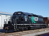 G3 Canada(EFCX) SD40-3 1005, in fresh paint at the Port of Quebec, Quebec, Que. <br>
Originally Canadian National GMD-built SD40 5094. <br> <br>
G3 Canada[Global Grain Group] is a joint subsidiary of Bunge Canada and SALIC Canada, created in 2015 to acquire majority ownership of the Canadian Wheat Board upon its privatisation.