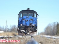 Lakeline 911 (MDXX 911) rests after doing a run to Selkirk