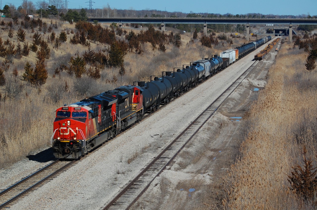 L56231 02 with CN ET44AC 3232, and CN SD70ACe 8103 in Welland on the CP Hamilton Sub as they heading northbound to Feeder to do Interchange with GIO Traffic for Inbound and Outbound.