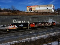 The Pointe St-Charles Switcher has left Taschereau Yard with two new units and is heading back east. CN 9523 will be picked up by CN 527 later that day to be left at Taschereau Yard and CN 4809 and CN 4774 will become the new Pointe St-Charles power.