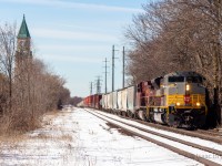 CP 420 rumbles down the North Toronto subdivision in some nice mid-morning sunlight with heritage unit CP 7014 leading the way. This 420 was set up really odd with a 2x2 setup, it almost looked like 420 lifted a whole new train in Sudbury to bring to Toronto. 