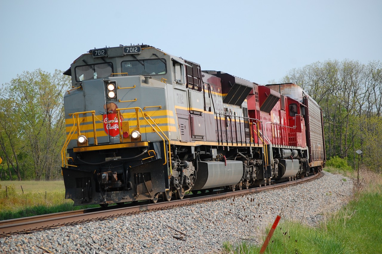 239-17 with CP 7012 and CP 7059 out at Mile 23 on the CP Hamilton Sub.