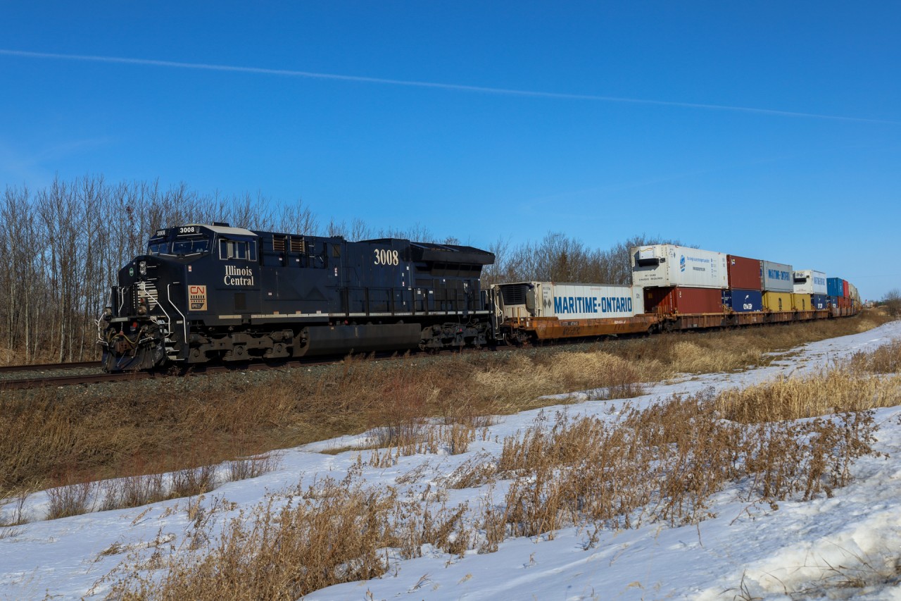 The IC Heritage Unit leads Z 11131 26 through Lindbrook, Alberta

 Video on YouTube