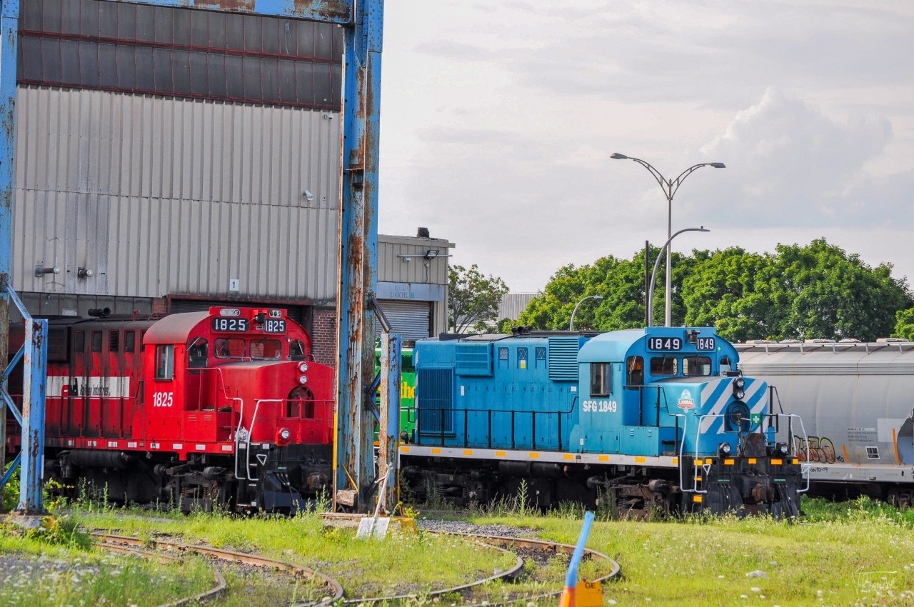 On July 20, 2023, it was an opportunity for me to take a shot of two RS-18s almost side by side. The one on the left belongs to CAD Railway Industrie and is used to maneuver wagons in the small yard. The one on the right belongs to the Société du Chemin de Fer de la Gaspésie. She has been with CAD for 2 years now and has been rebuilt. She will soon be heading back to Gaspésie, where the future of rail is in progress!