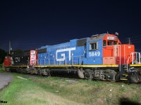Under a starry sky GTW 5849 and CN 4770 are viewed assigned to CN L542 in Cambridge on the Fergus Spur. In fall 2022, this assignment’s origin was changed from Cambridge to Kitchener. 