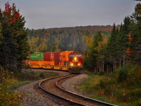 One of my favorite shot!
On September 23, 2023, I went to chase CPKC 121 with a friend in the Eastern Townships...
 