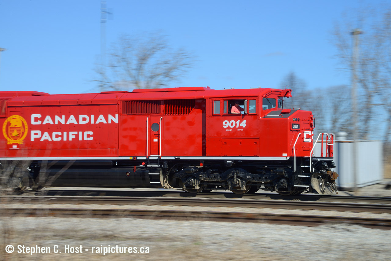 Just before the merger , freshly repainted CP 9014 was very briefly assigned to Welland Ontario. It had arrived not long earlier after overhaul by Progress Rail and was basically still in factory fresh paint. Later this day 9014  would be sent back to Toronto to be expedited out west where it remains in work train service far from the cameras of the crowds of 'fans in the east. I'm quite pleased to see the CMQ paint eliminated and the CP "beaver" adorn these for the first time. Long may they run.