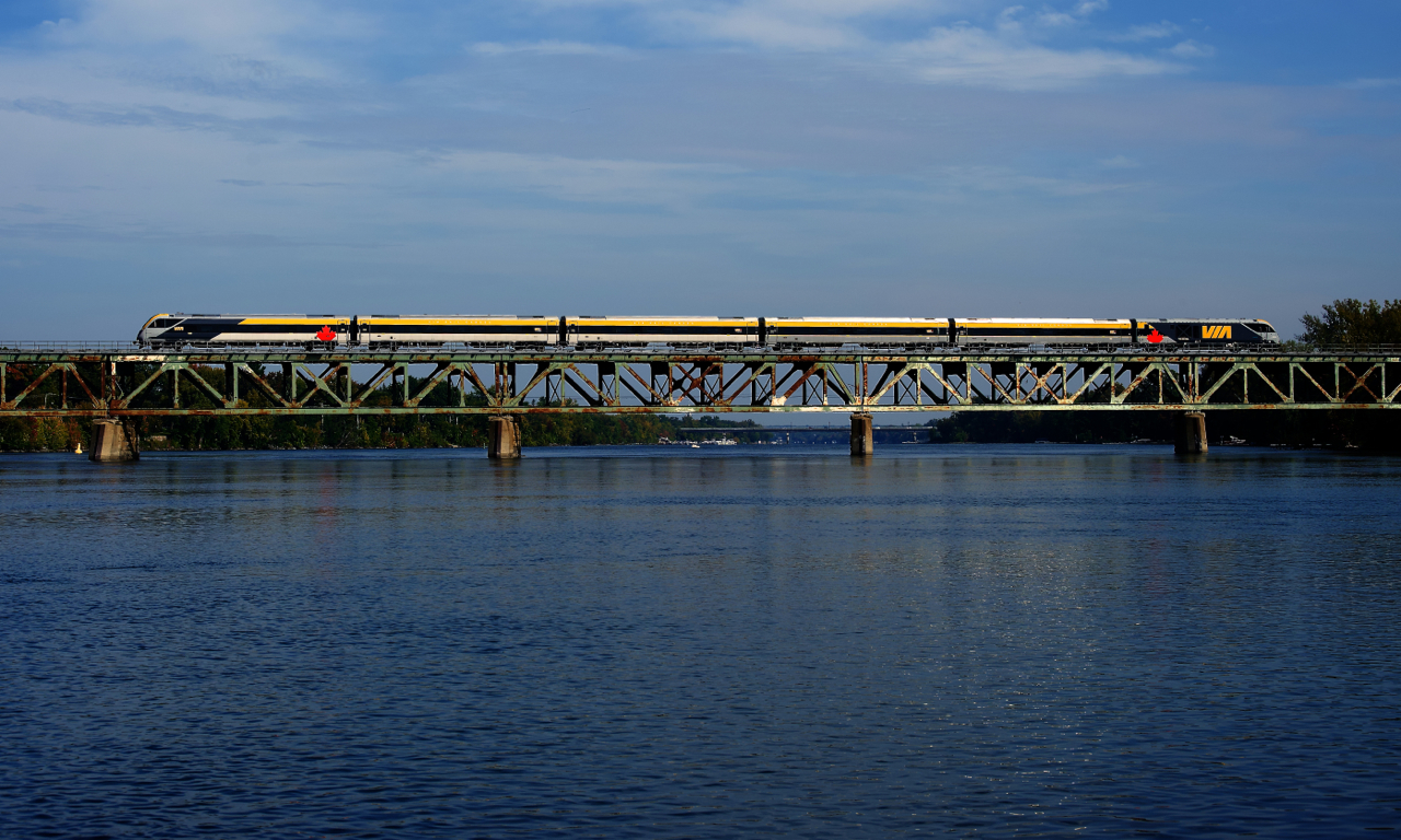 The cab car is leading as VIA 35 crosses the Richelieu River with a Siemens trainset.