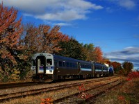The last two Bombardier MR-90s in existence are on their way to Exporail after being donated to the museum by EXO as they head south with F59PH EXO 1340 pushing. These MU cars served on the Deux-Montagnes line from 1995 till 2020.