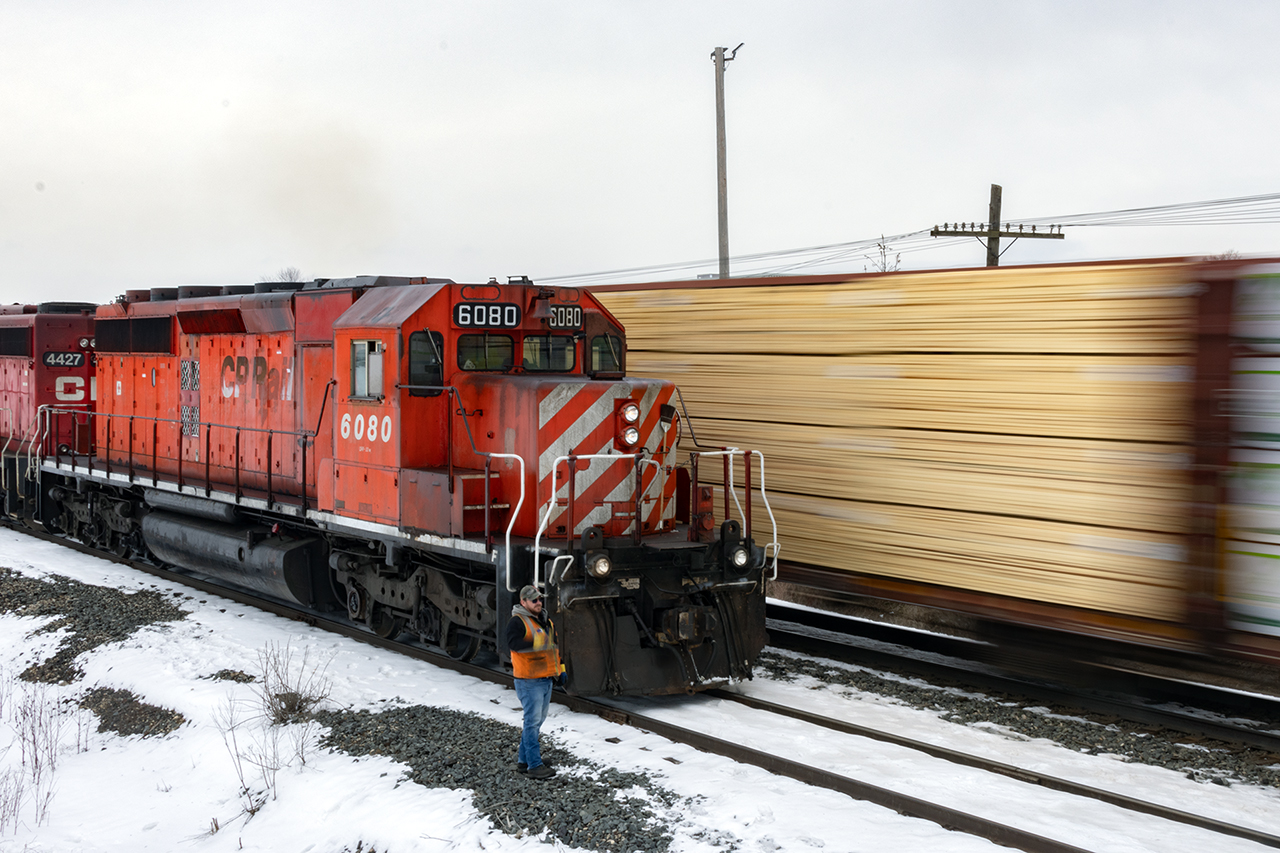 The time-honoured tradition of the roll by inspection...technology has changed a lot in railroading. I don't think this is ever going away. 135 meets the rail train at the old Killean Siding.