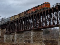 racing the setting sun...OK, the sun was never out...racing a rapidly approaching darkness the 4th 734 in 48 hours crosses the Grand River with the 4th straight BN leader. I would imagine after this,there won't be a rack shortage in Ontario for days.