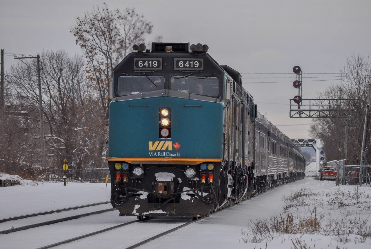 On January 8, 2024, VIA 15 entered Saint-Hyacinthe station.