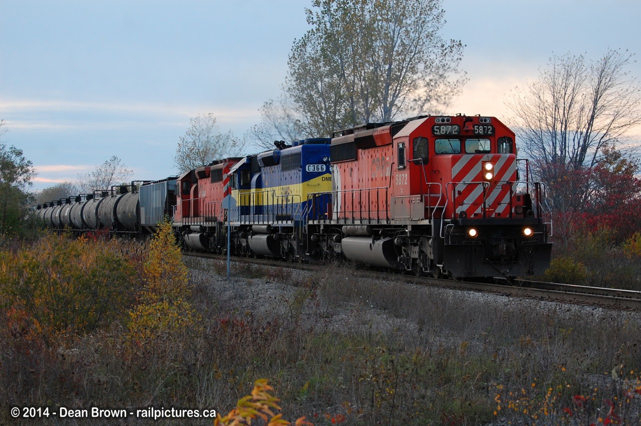 CP 646 with CP SD40-2 5872, DME SD40-2 6366, and CP SD40-2 5727 at Mile 19.62 on the CP Hamilton Sub.