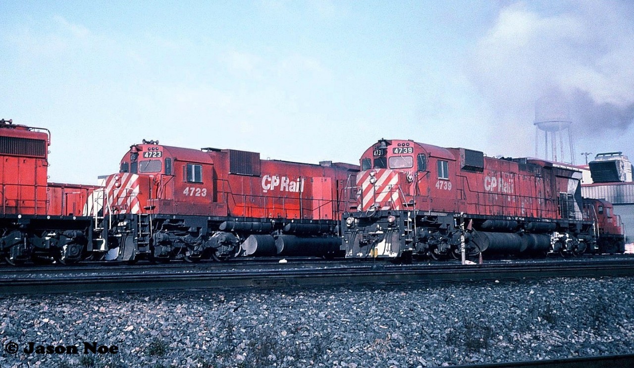 CP M-636 4739 is seen slowly passing M-636 4723 at CP’s Toronto yard diesel shop in Scarborough, Ontario. Both units would be retired by CP in the coming weeks and then were both un-retired the following spring when power hungry CP had reactivated many of the big MLW’s to help alleviate a motive power shortage.
